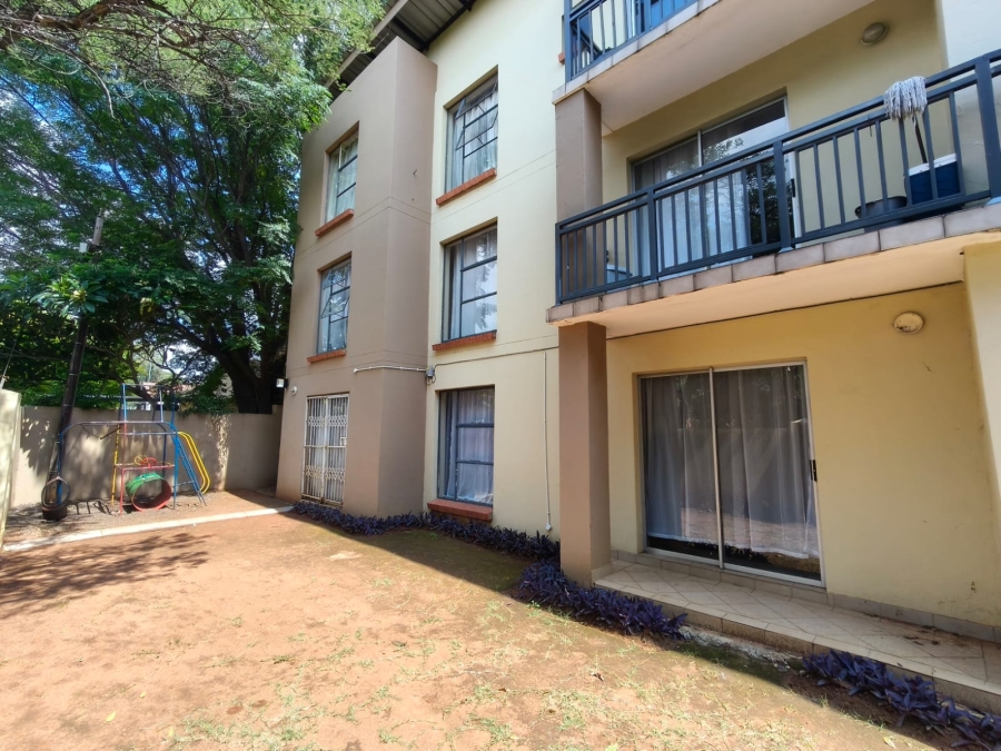 2 Bedroom Property for Sale in Geelhoutpark North West